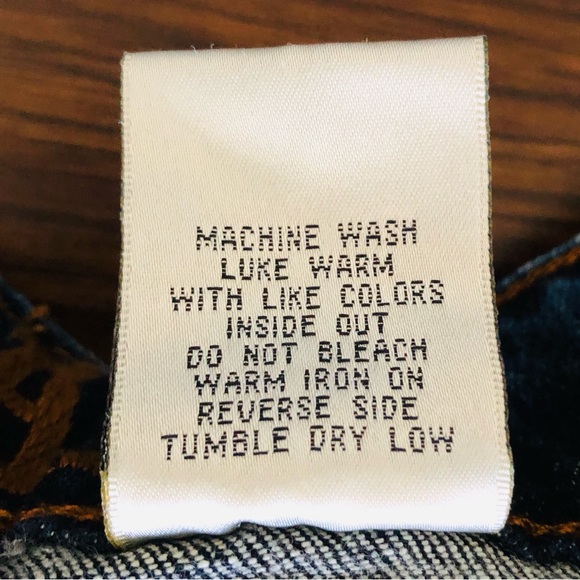 $10 SALE! V.I.P. JEANS Stonewashed Acid Washed Trashed Shark Bite Blue Jeans - Picture 9 of 15